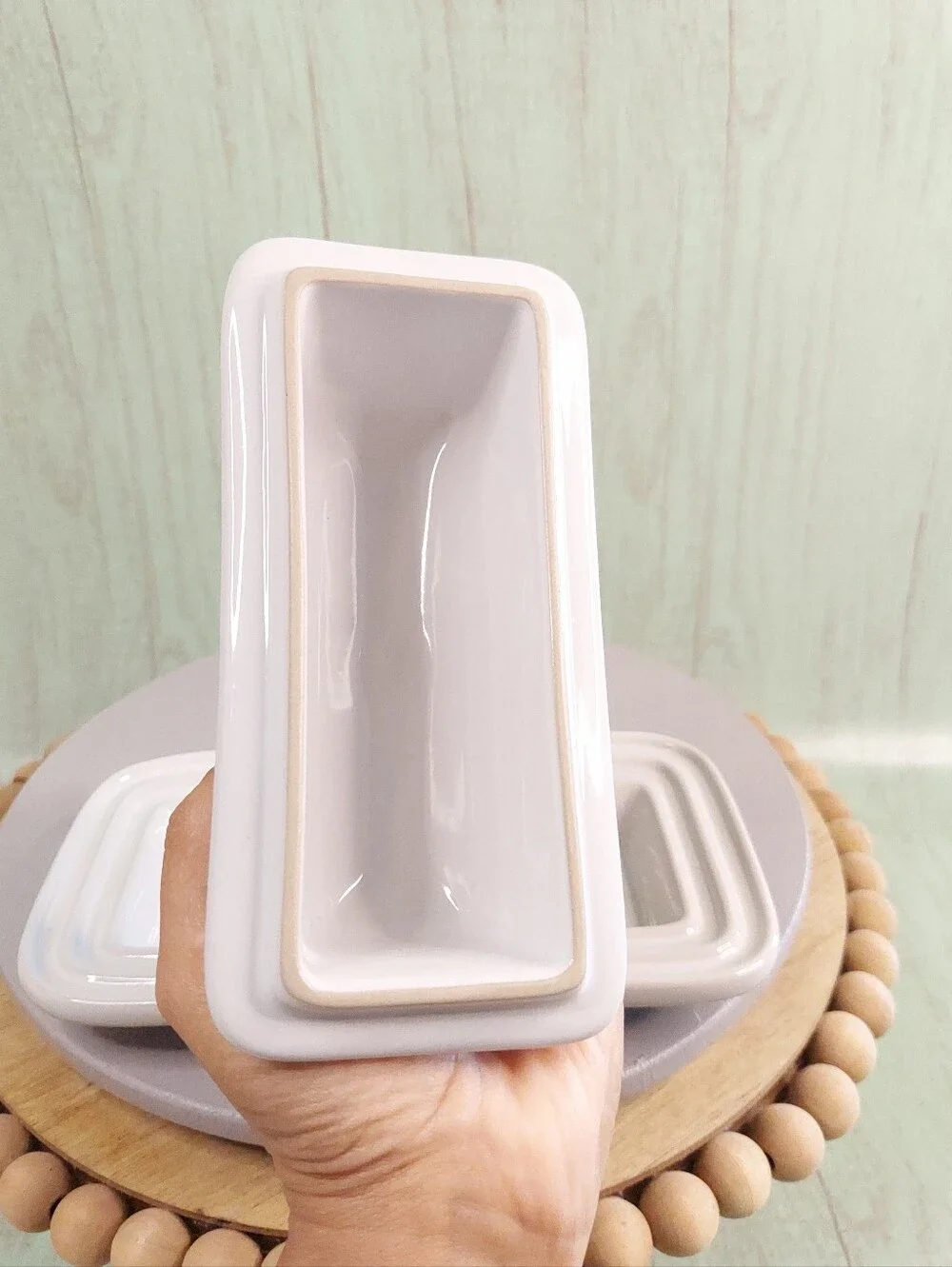Le Creuset White Stoneware Butter Dish with Knob Lid